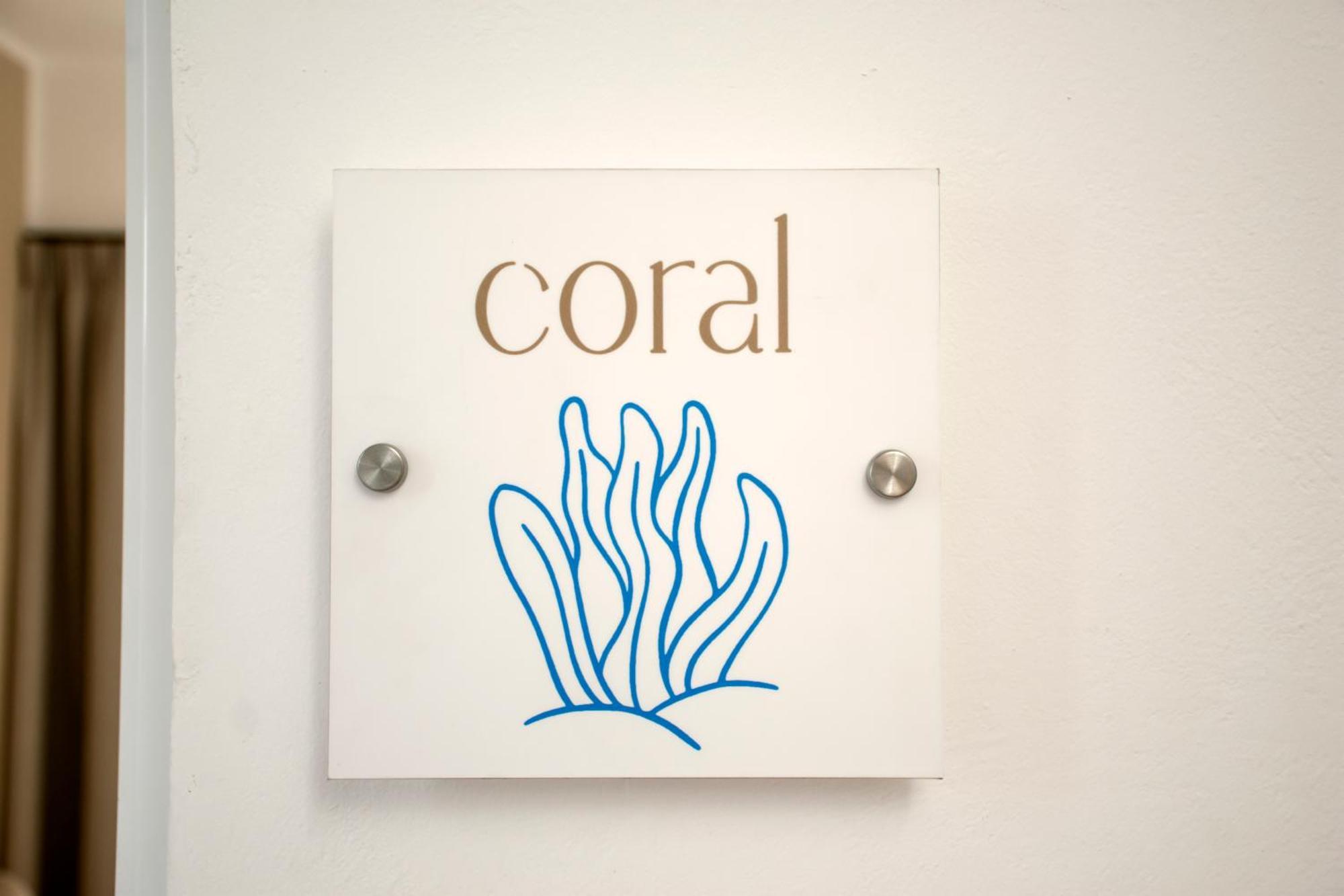 Infinity Wellness Boutique Hotel Afráta エクステリア 写真