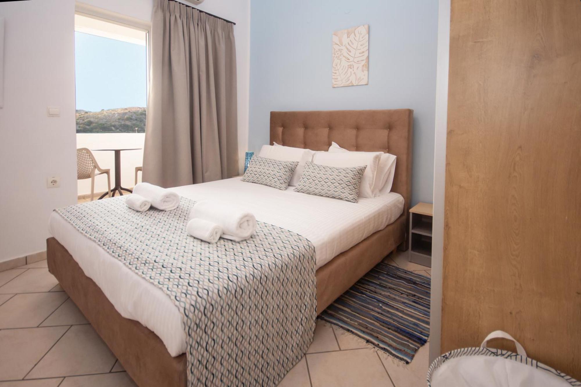 Infinity Wellness Boutique Hotel Afráta エクステリア 写真