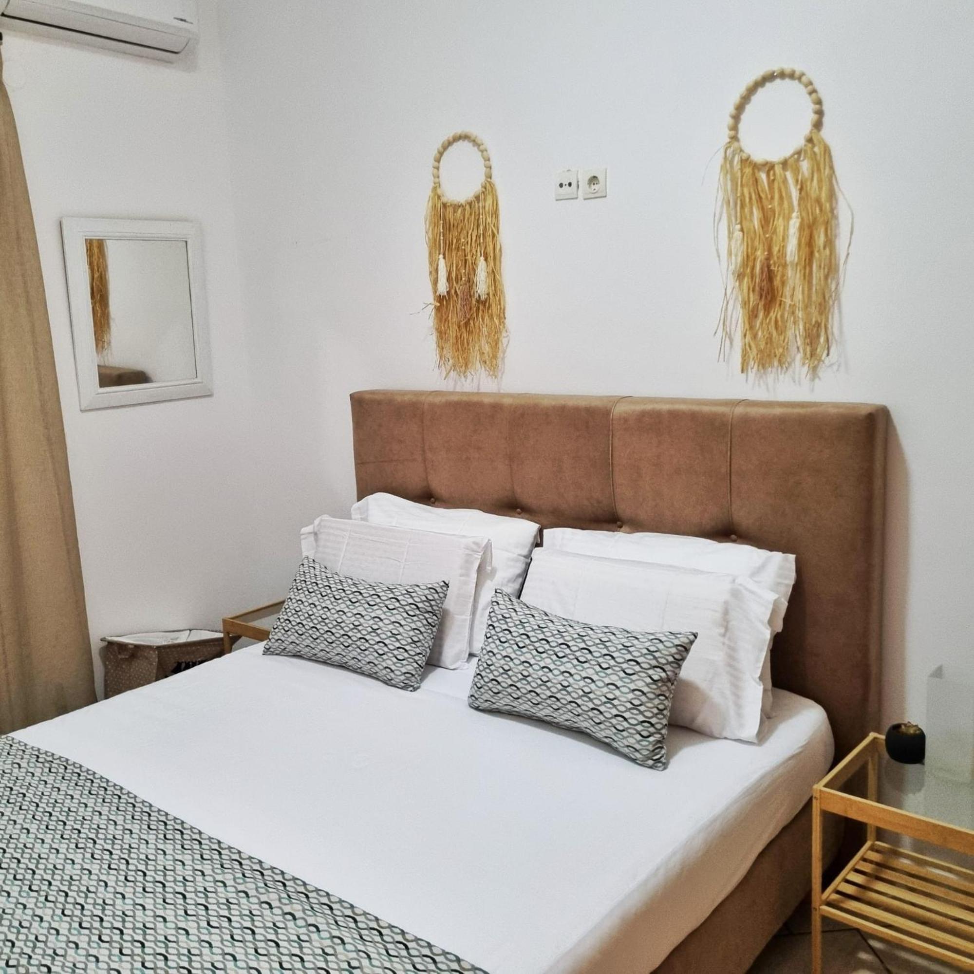 Infinity Wellness Boutique Hotel Afráta エクステリア 写真